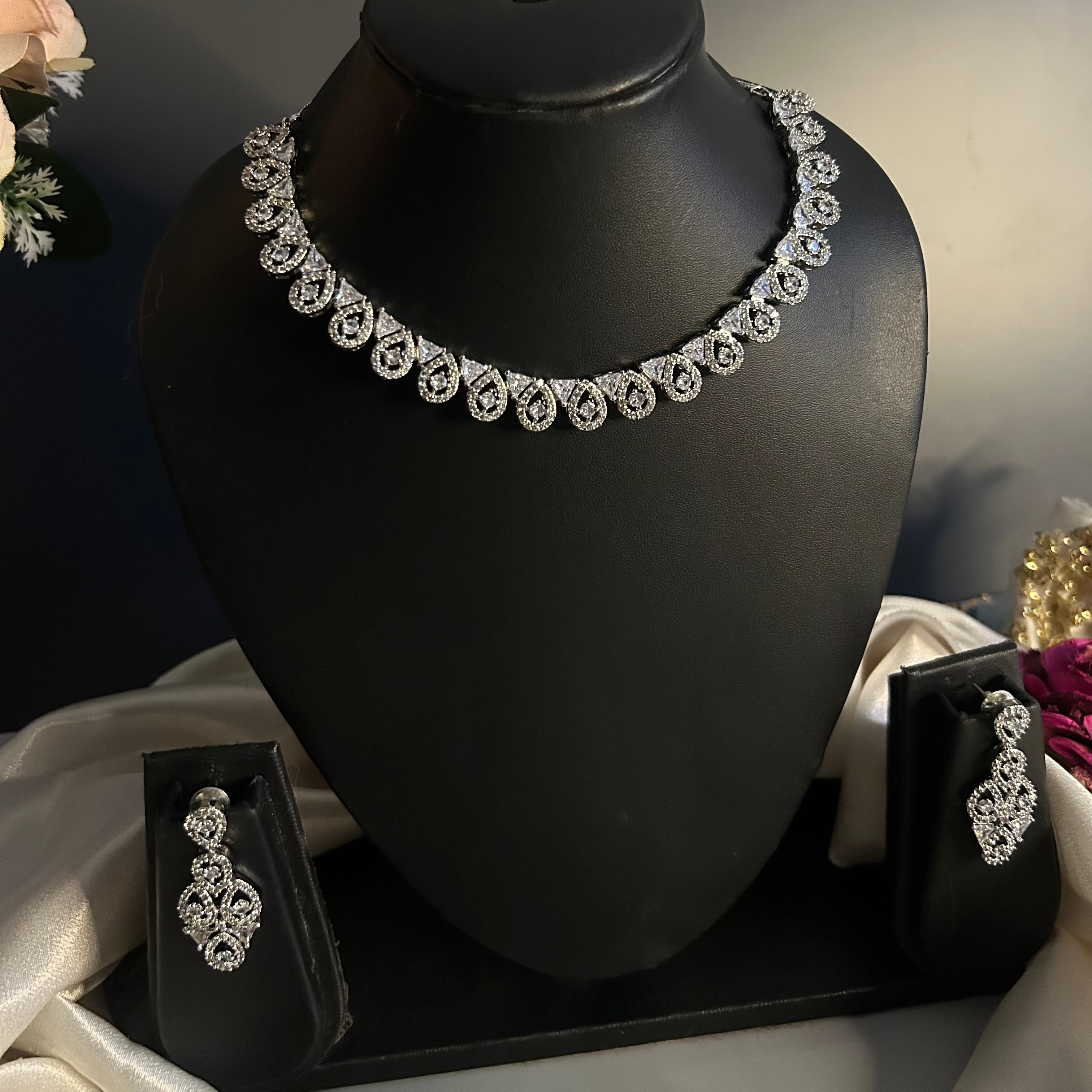 Silver Finish Necklace with Earring