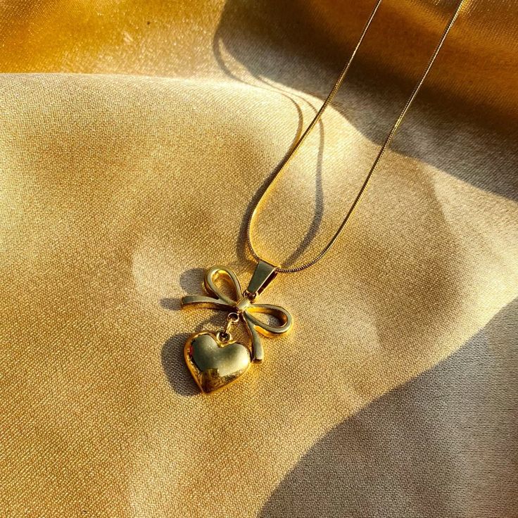 Anti-Tarnish Bow Knot Heart Pendant