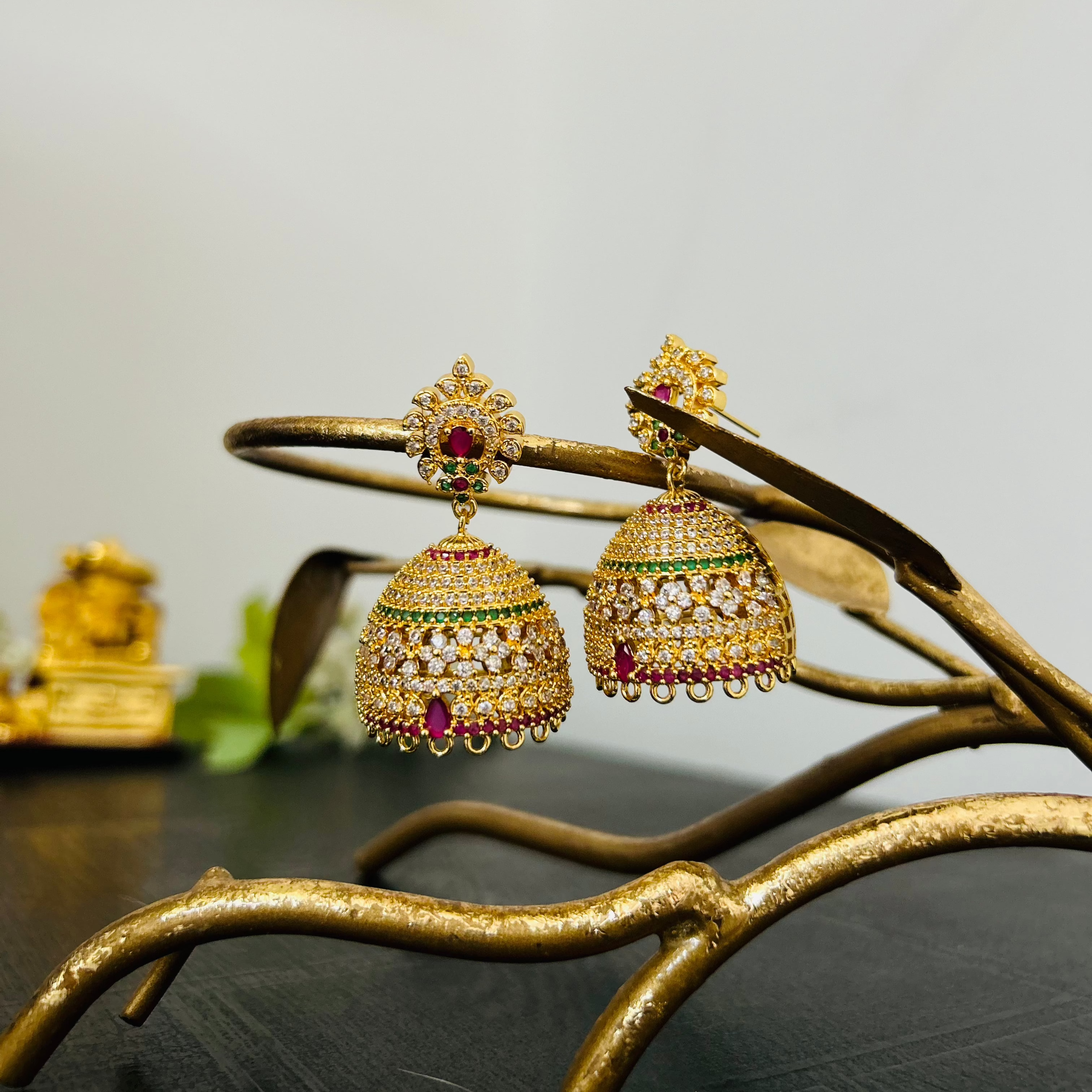 Jhumka In Microgold Finish