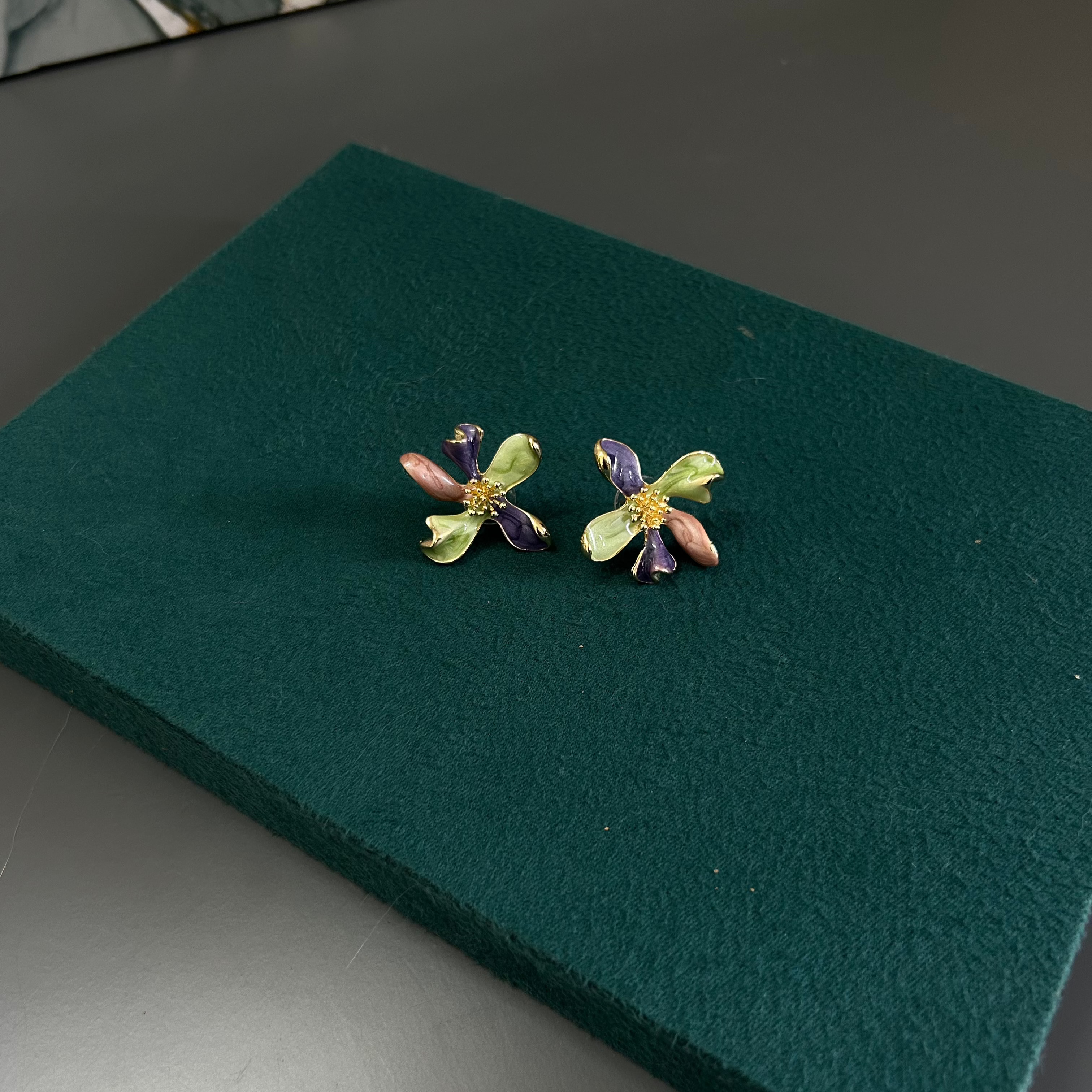 Floral Whirl studs